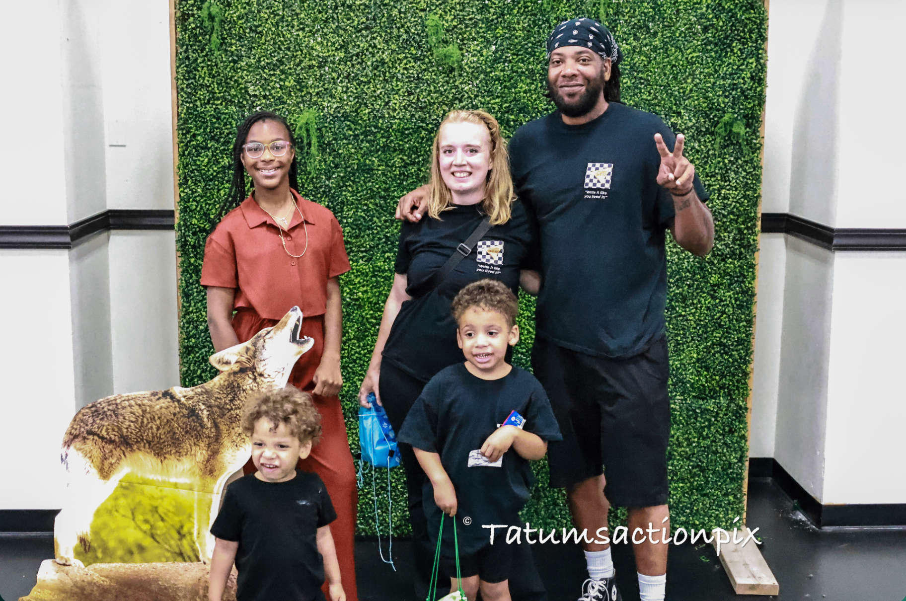 Dreams Preferred authors and families at the showcase